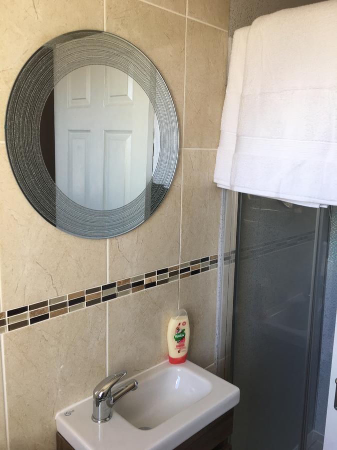 Elris Essex House Hotel แคลกตัน-ออน-ซี ภายนอก รูปภาพ