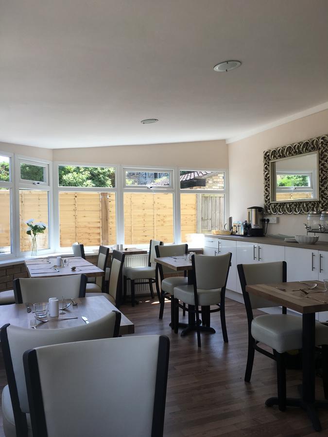 Elris Essex House Hotel แคลกตัน-ออน-ซี ภายนอก รูปภาพ